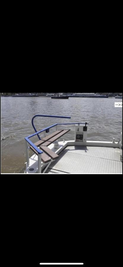 Zouw Hausboat Zakotven -Pouze Ubytovani Roudnice nad Labem Exteriör bild