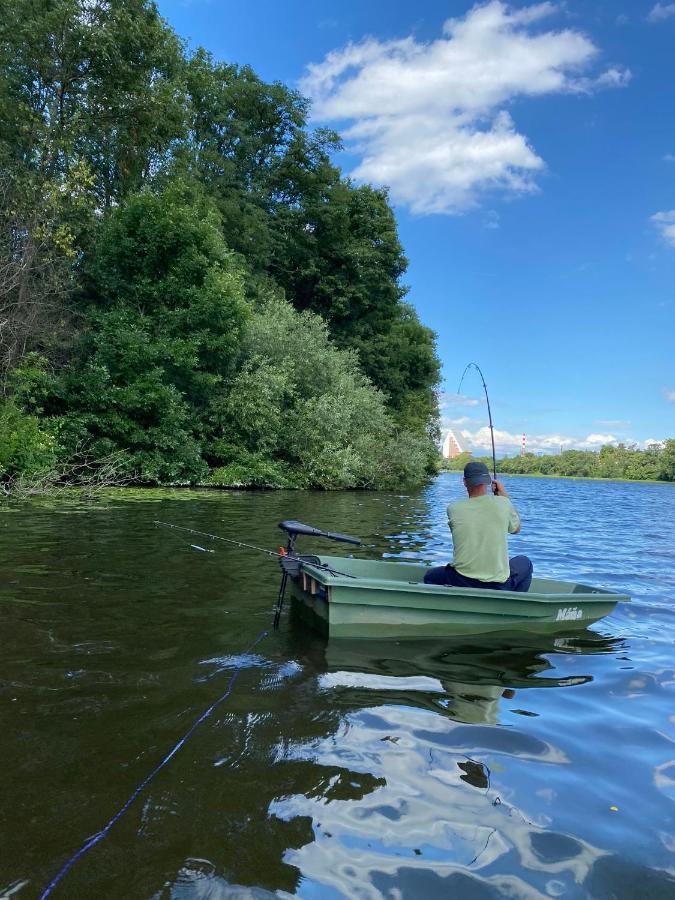 Zouw Hausboat Zakotven -Pouze Ubytovani Roudnice nad Labem Exteriör bild