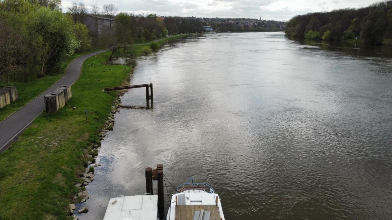 Zouw Hausboat Zakotven -Pouze Ubytovani Roudnice nad Labem Exteriör bild